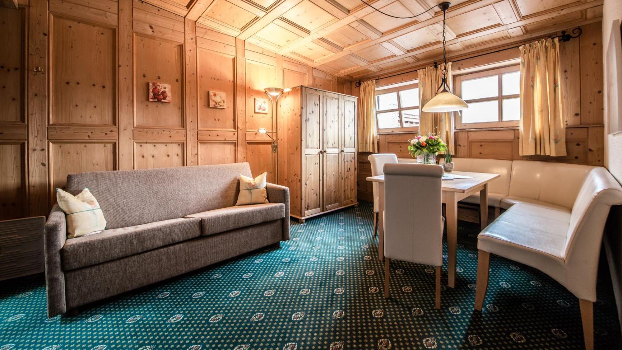 Hotel Kristall Sankt Anton am Arlberg Ngoại thất bức ảnh