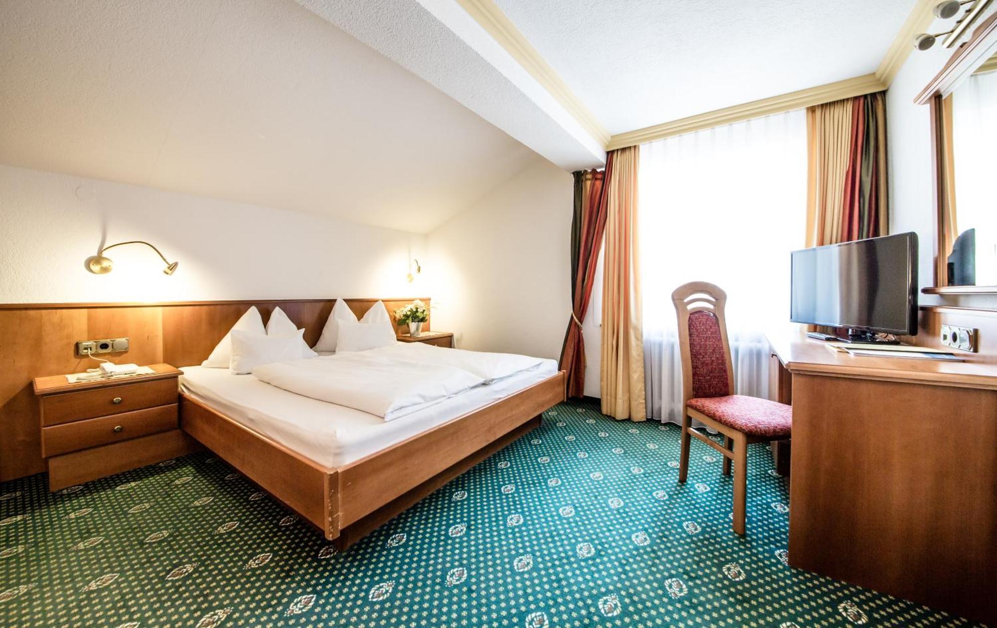 Hotel Kristall Sankt Anton am Arlberg Ngoại thất bức ảnh